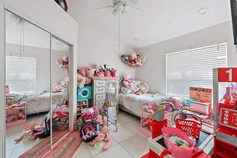 8193 Pelican Harbour Drive, Lake Worth FL - photo 14 of 23