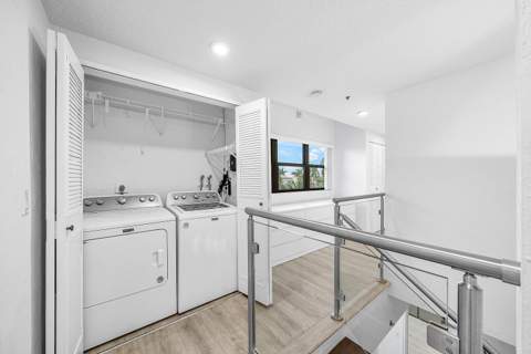 1035 S Federal Highway #213, Delray Beach FL - photo 8 of 68