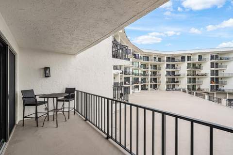 1035 S Federal Highway #213, Delray Beach FL - photo 15 of 68