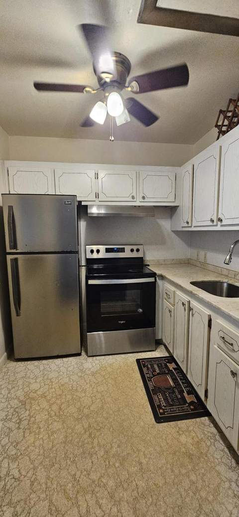 198 E Preston Way #198, Boca Raton FL - photo 8 of 17
