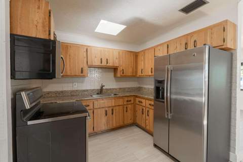 3110 Scanlan Avenue, Lake Worth FL - photo 13 of 24