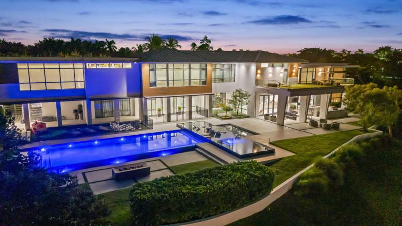 7 bedroom Single Family Residence at 10691 Golden Eagle Court, Hawks Landing, Plantation — photo 3