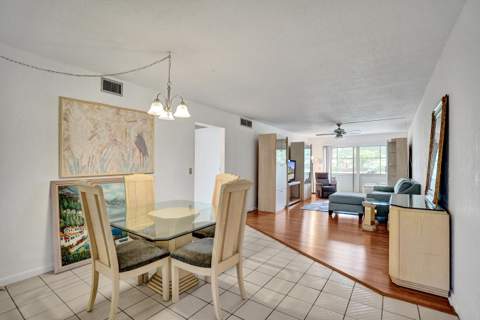 1020 Lincoln, Boca Raton FL - photo 9 of 34