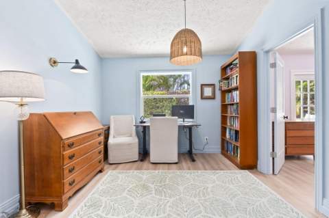 1904 NE Avenida Dracaena, Jensen Beach FL - photo 19 of 32
