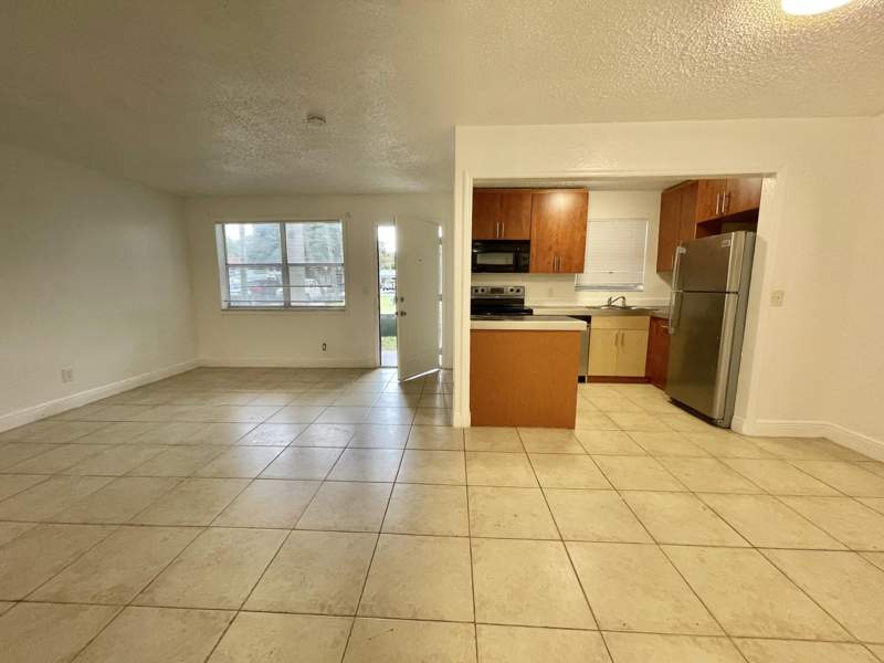 2 bedroom Condominium at 400 NW 65th Avenue #114, Atlantic Palms Condo, Margate — photo 4