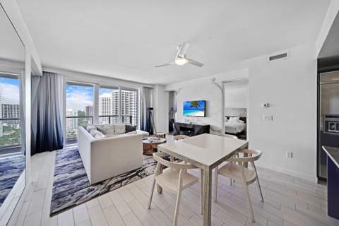 3101 Bayshore Drive, Fort Lauderdale FL - photo 8 of 31