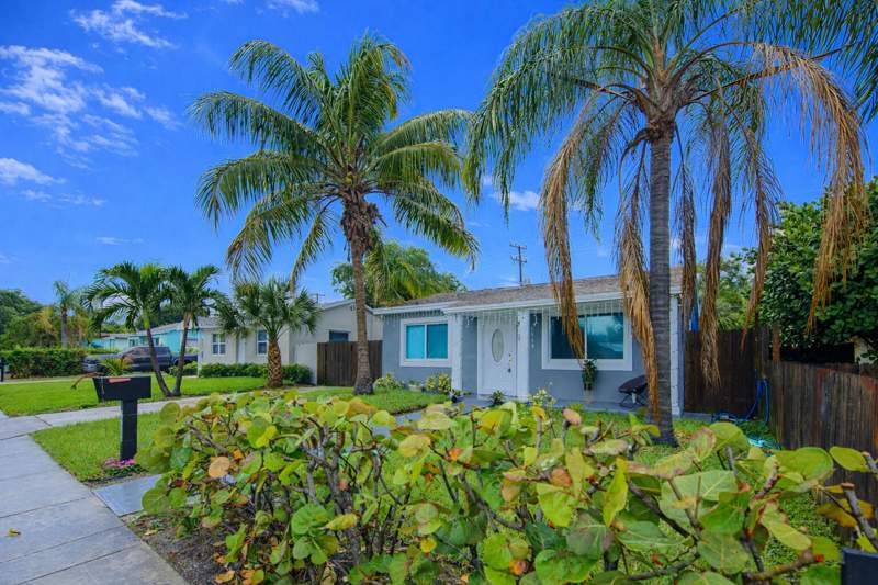 3 bedroom Single Family Residence at 1713 N J Street, North Lake Worth, Lake Worth Beach — photo 3