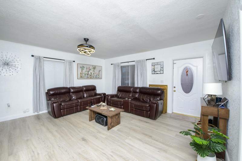 3 bedroom Single Family Residence at 1713 N J Street, North Lake Worth, Lake Worth Beach — photo 4