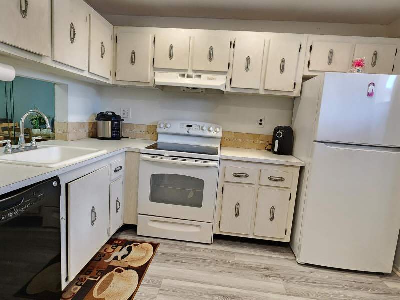 1 bedroom Condominium at 8842 W Mcnab Road #205, Greens Condo Apts Phase I, Tamarac — photo 4