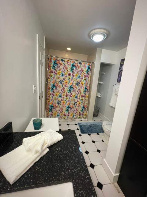 2077 Carambola Road, West Palm Beach FL - photo 16 of 55