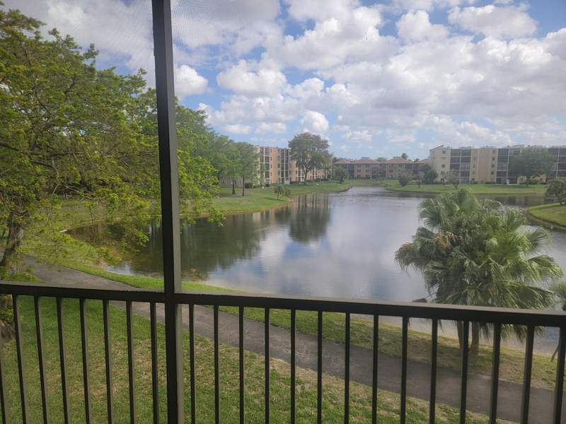 1 bedroom Condominium at 7900 NW 50th Street ##304, Cascades Of Lauderhill, Lauderhill — photo 3