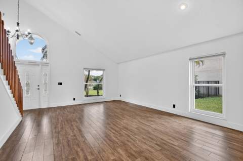 22608 Middletown Drive, Boca Raton FL - photo 6 of 35