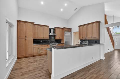 22608 Middletown Drive, Boca Raton FL - photo 9 of 35