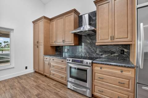 22608 Middletown Drive, Boca Raton FL - photo 13 of 35