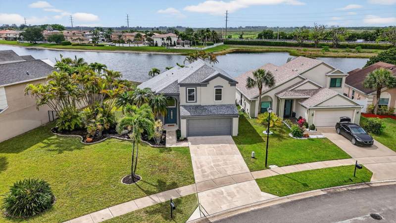 4 bedroom Single Family Residence at 22608 Middletown Drive, Boca Winds Par F, Boca Raton — photo 2