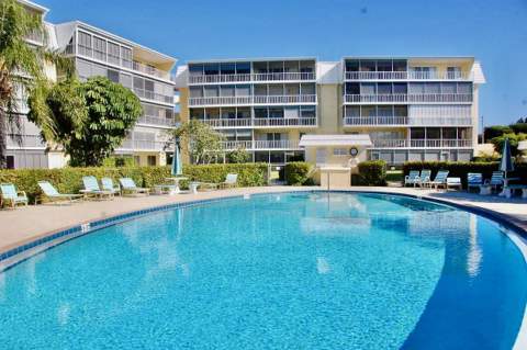 145 Atlantis Boulevard #Ph4, Atlantis FL - photo 24 of 27