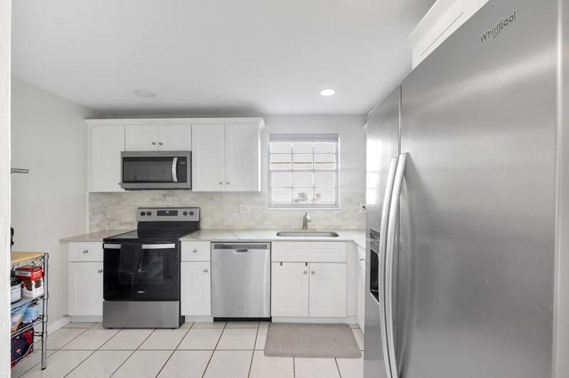 2 bedroom Condominium at 1700 Dover Road #113-a, Lakeview Greens Condo 1, Delray Beach — photo 2