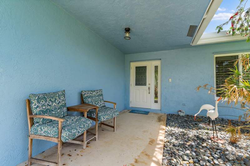 3 bedroom Single Family Residence at 106 Chapel Lane, Chapel Court Sec 3, Tequesta — photo 3