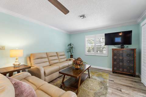 106 Chapel Lane, Tequesta FL - photo 7 of 29
