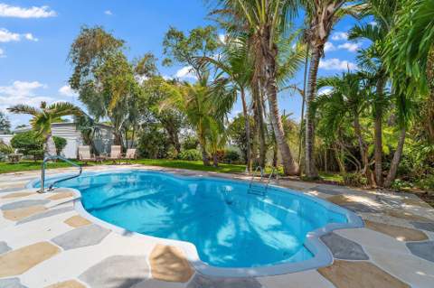 106 Chapel Lane, Tequesta FL - photo 24 of 29