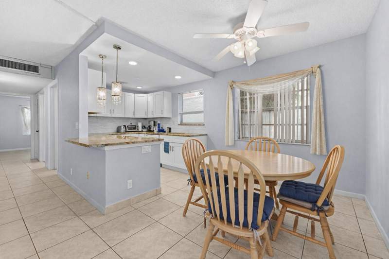 2 bedroom Condominium at 211 Piedmont, Kings Point, Delray Beach — photo 2