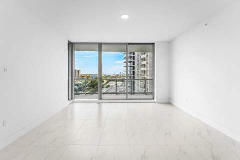 220 Lake Shore Drive #1415, Lake Park FL - photo 10 of 67