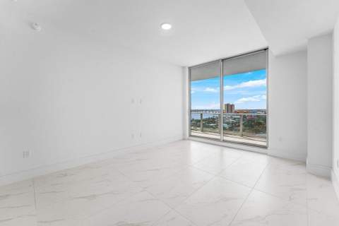 220 Lake Shore Drive #1415, Lake Park FL - photo 14 of 67