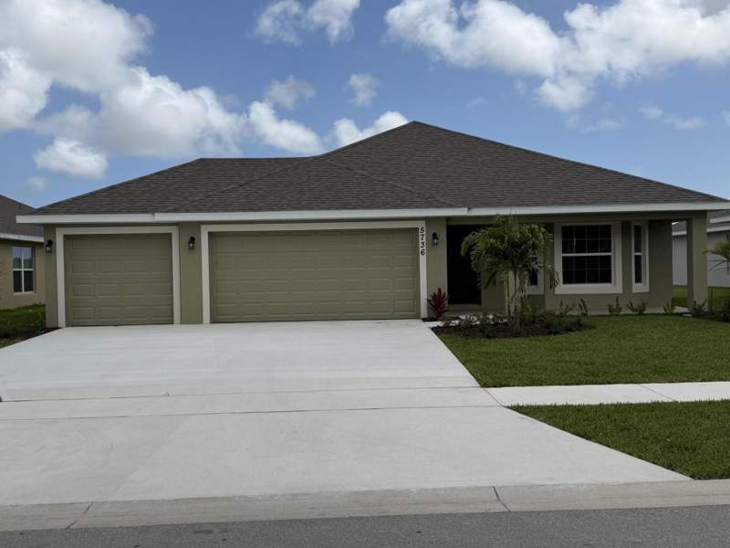 3 bedroom Single Family Residence at 5736 Waterstone Boulevard, Waterstone , Fort Pierce — photo 1