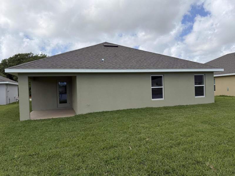 3 bedroom Single Family Residence at 5736 Waterstone Boulevard, Waterstone , Fort Pierce — photo 3