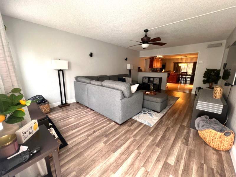 3 bedroom Condominium at 3199 Coral Hills Drive #2, Sun Country Condo, Coral Springs — photo 3