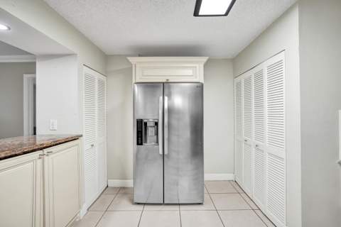 12215 Royal Palm Boulevard #4q, Coral Springs FL - photo 6 of 21