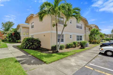 12215 Royal Palm Boulevard #4q, Coral Springs FL - photo 12 of 21