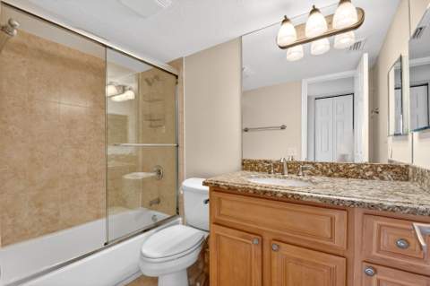 4248 Deste Court #304, Lake Worth FL - photo 18 of 42