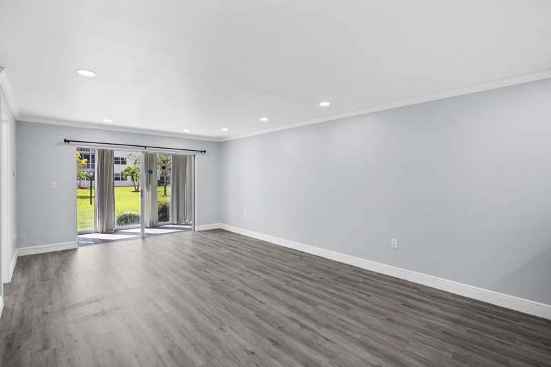 2 bedroom Condominium at 9856 Marina Boulevard #1314, Sandalfoot South Three Condo, Boca Raton — photo 5