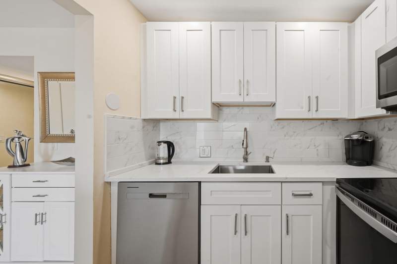 1 bedroom Condominium at 314 Brighton #H, Brighton At Century Village, Boca Raton — photo 2