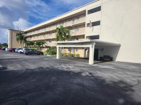 2600 NE 1st Lane #311, Boynton Beach FL - photo 21 of 48