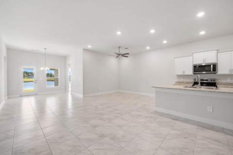 8626 Giovanni Avenue #8628, Fort Pierce FL - photo 6 of 25