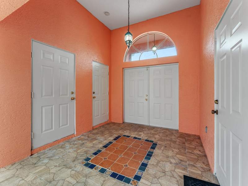 3 bedroom Single Family Residence at 430 SE Thanksgiving Avenue, Port St Lucie Sec 18, Port St. Lucie — photo 4