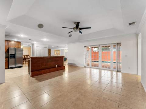 430 SE Thanksgiving Avenue, Port St. Lucie FL - photo 10 of 38