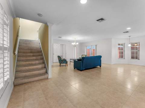 430 SE Thanksgiving Avenue, Port St. Lucie FL - photo 21 of 38