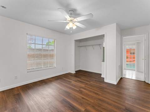 430 SE Thanksgiving Avenue, Port St. Lucie FL - photo 15 of 38