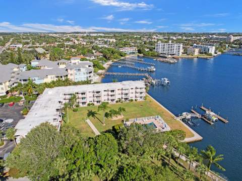311 E Ocean Avenue #205, Lantana FL - photo 20 of 26