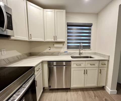 311 E Ocean Avenue #205, Lantana FL - photo 6 of 26
