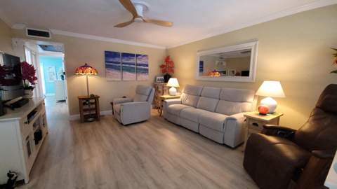 34 Somerset B, West Palm Beach FL - photo 11 of 67