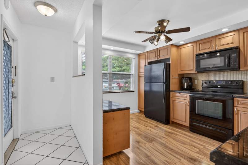 2 bedroom Condominium at 2201 Lucaya Bend #A1, Lucaya Village 2-B Condo, Coconut Creek — photo 2