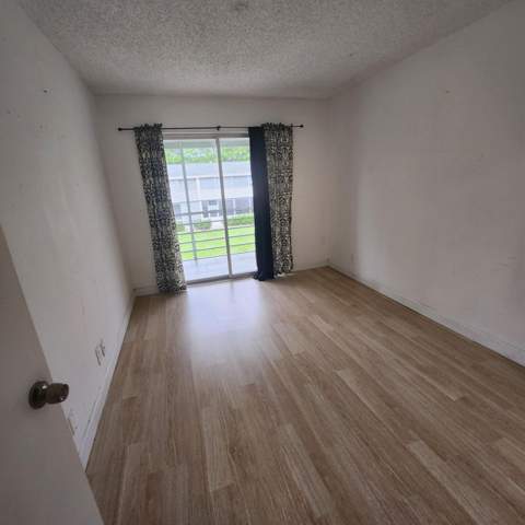 643 Durham W, Deerfield Beach FL - photo 11 of 25