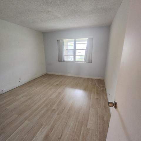 643 Durham W, Deerfield Beach FL - photo 13 of 25