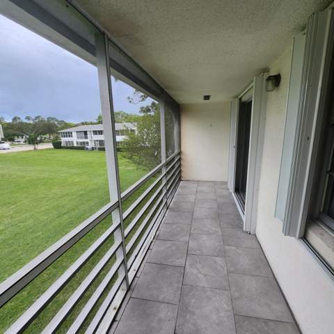 643 Durham W, Deerfield Beach FL - photo 15 of 25