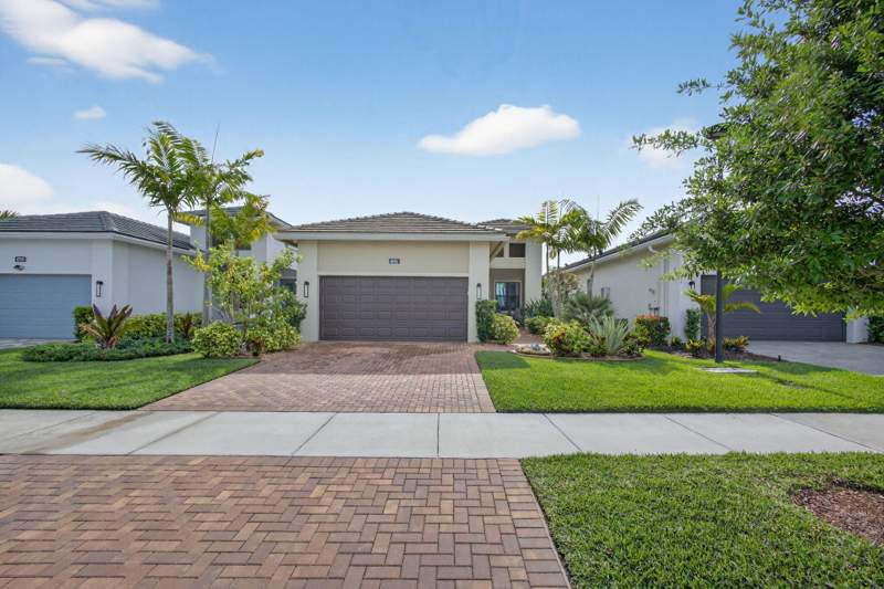 3 bedroom Single Family Residence at 4805 Saint Armands Way, Cresswind Palm Beach Phase 3, Westlake — photo 4