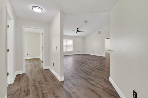 1714 SE Aneci Street, Port St. Lucie FL - photo 6 of 46